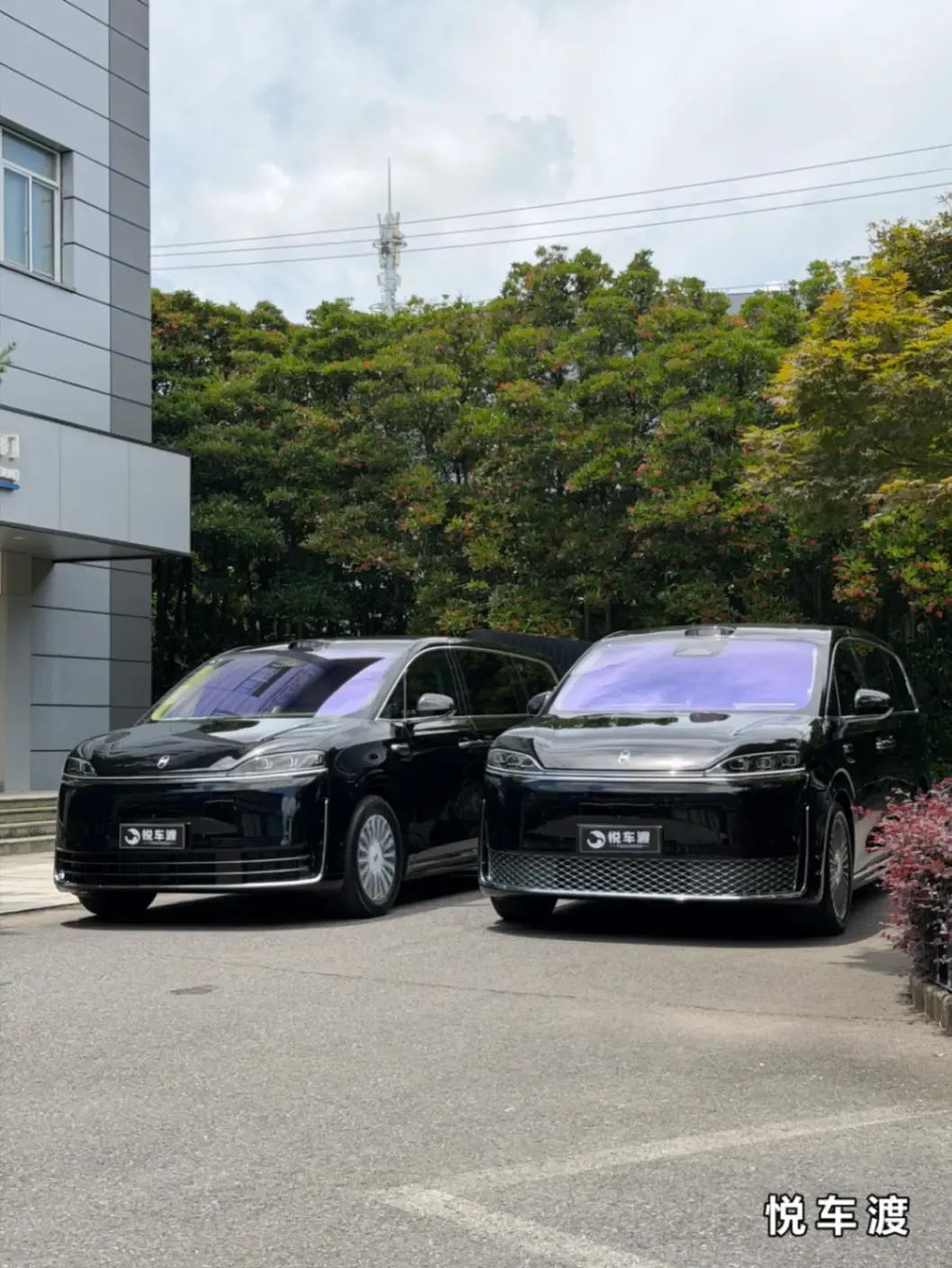 上海浦东智界智界V9上海两台智界 V9 同步完工🔥全套升级后的质感太惊喜施工实拍图片1,悦车渡专业汽车改装升级,官方质保正品溯源